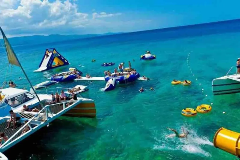 Cozy Studio - Nightlife Restaurant Shopping Beach Apartment Montego Bay