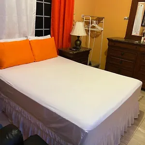 Cool Breeze Mobay Apartment